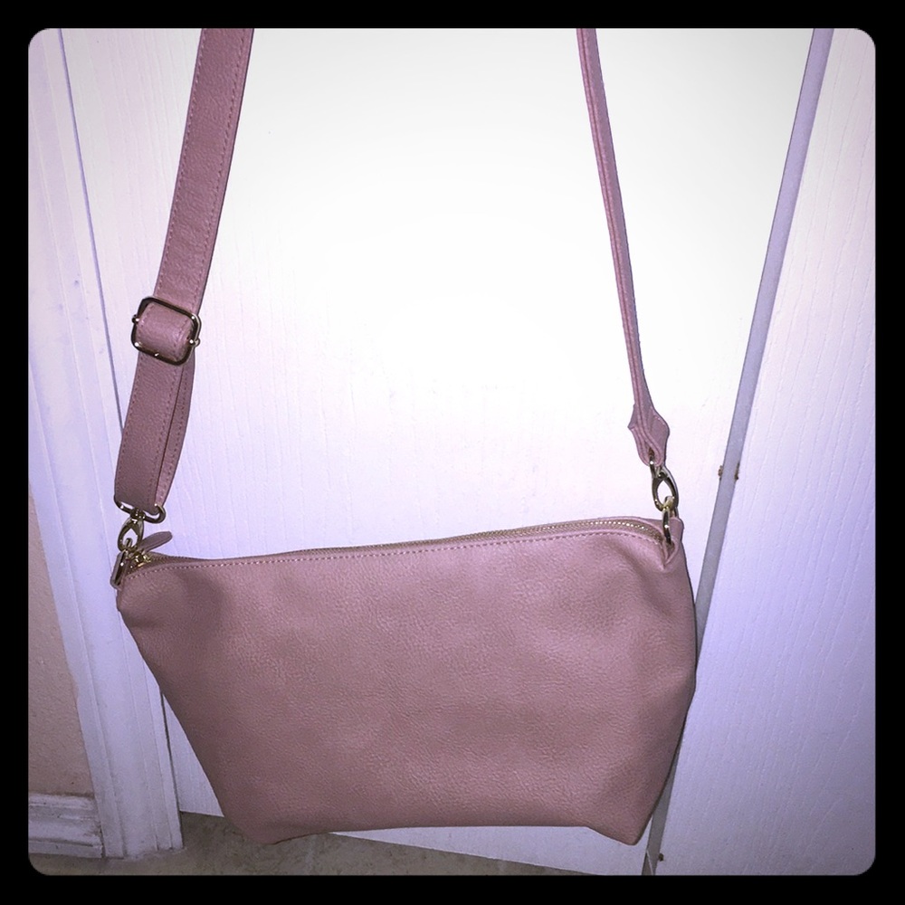 Brand new never used Steve Madden purse!